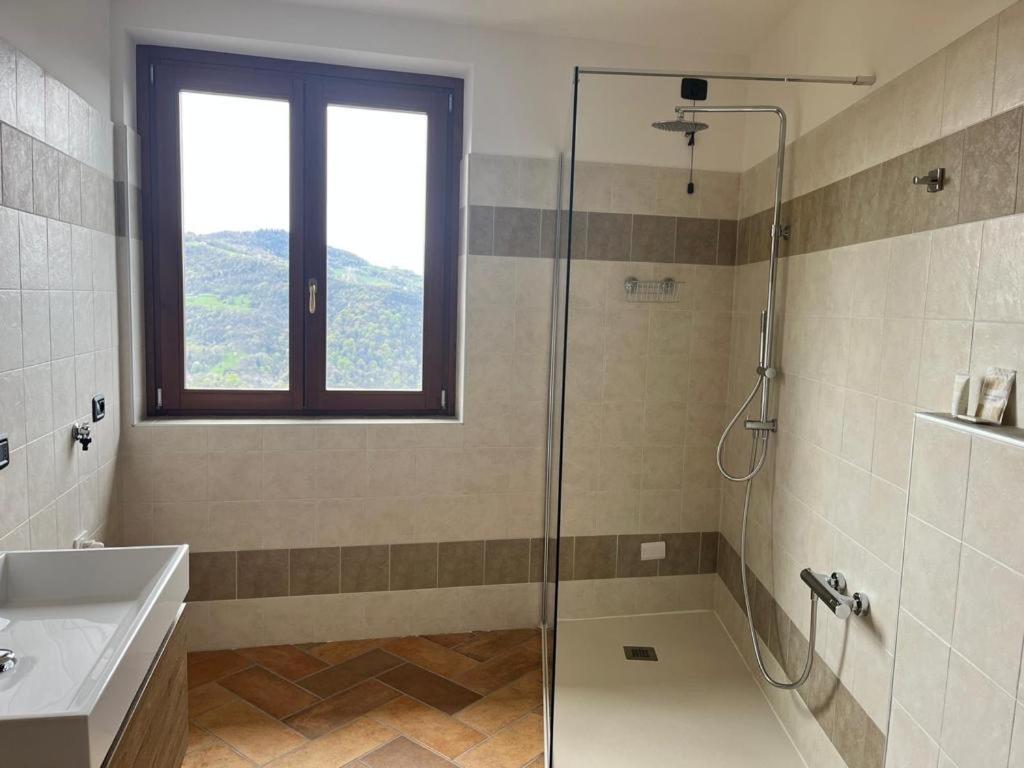 Casa Con Vista Apartment Costa di Serina Bagian luar foto